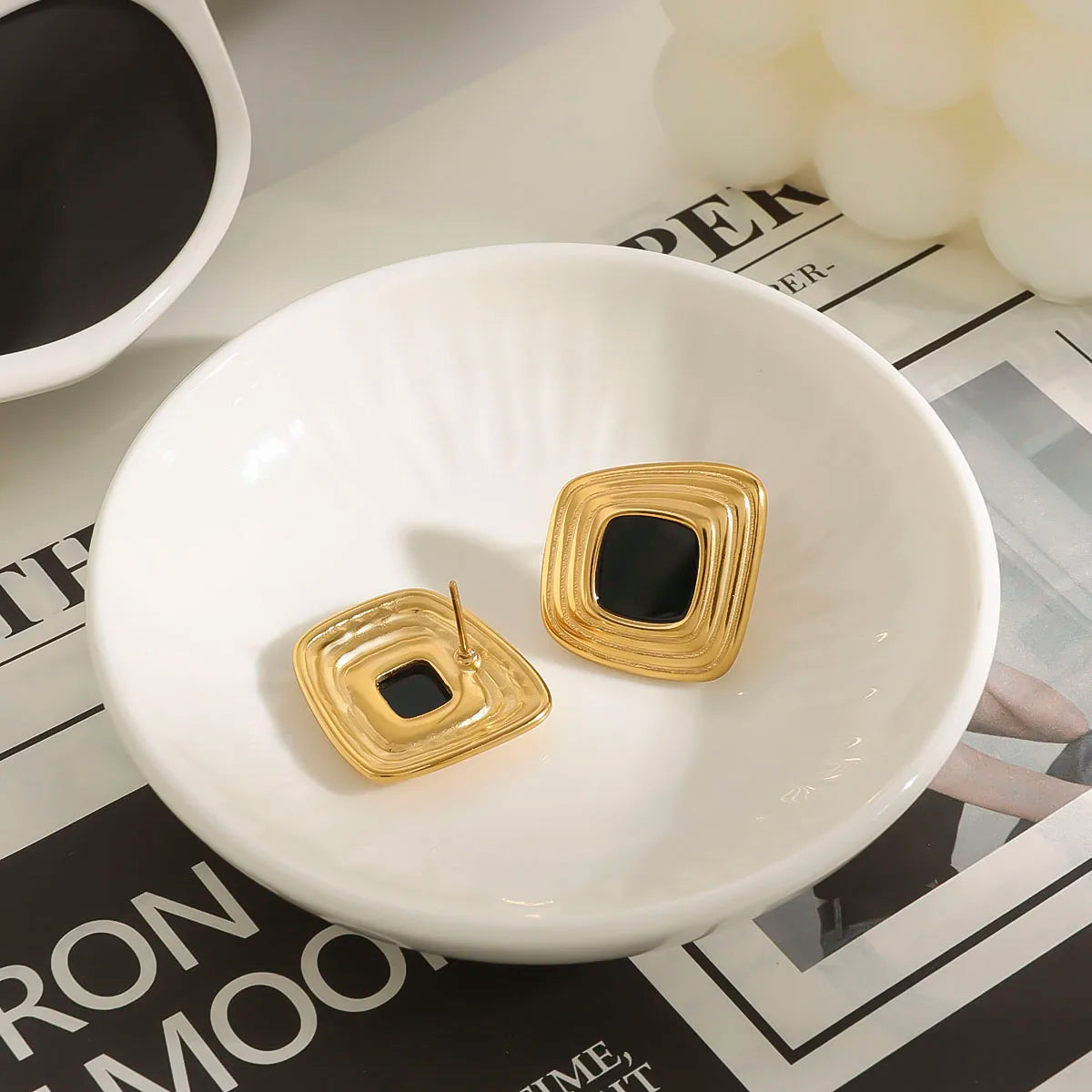 Geometric Ribbed Earrings 18K Gold Plated