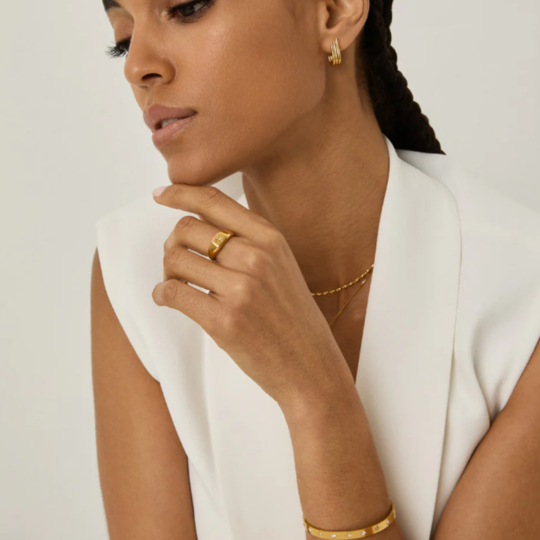 Monbella Earrings Plated in 18k Gold