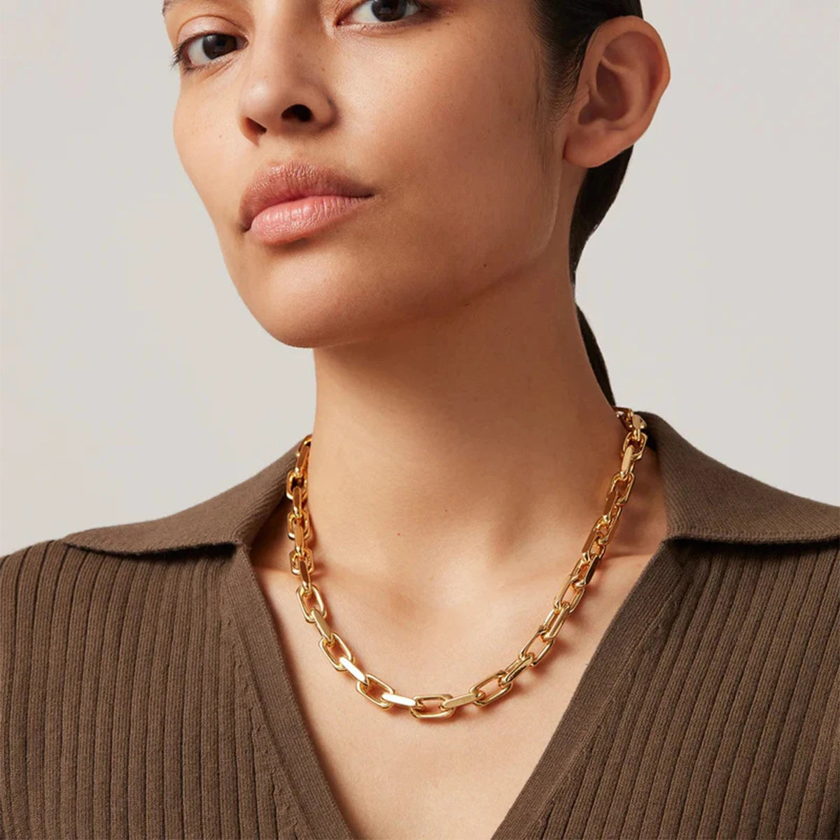 Oval max Choker