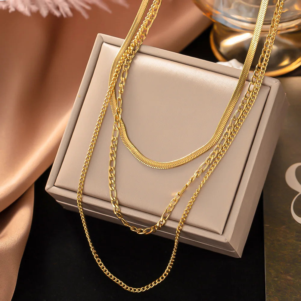 Solenne Triple Necklace 18K Gold Plated