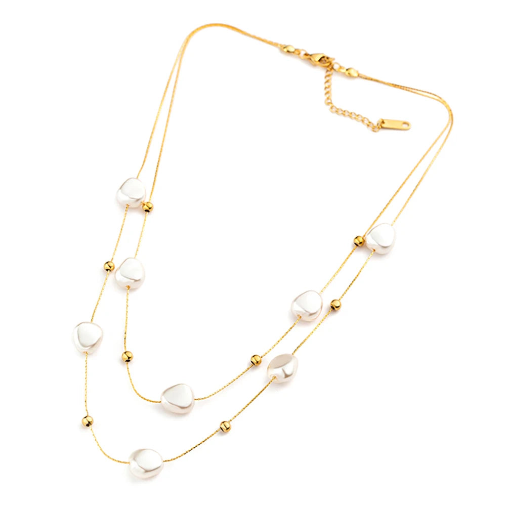 Mix of Irregular Pearl Necklaces Plated in 18K Gold