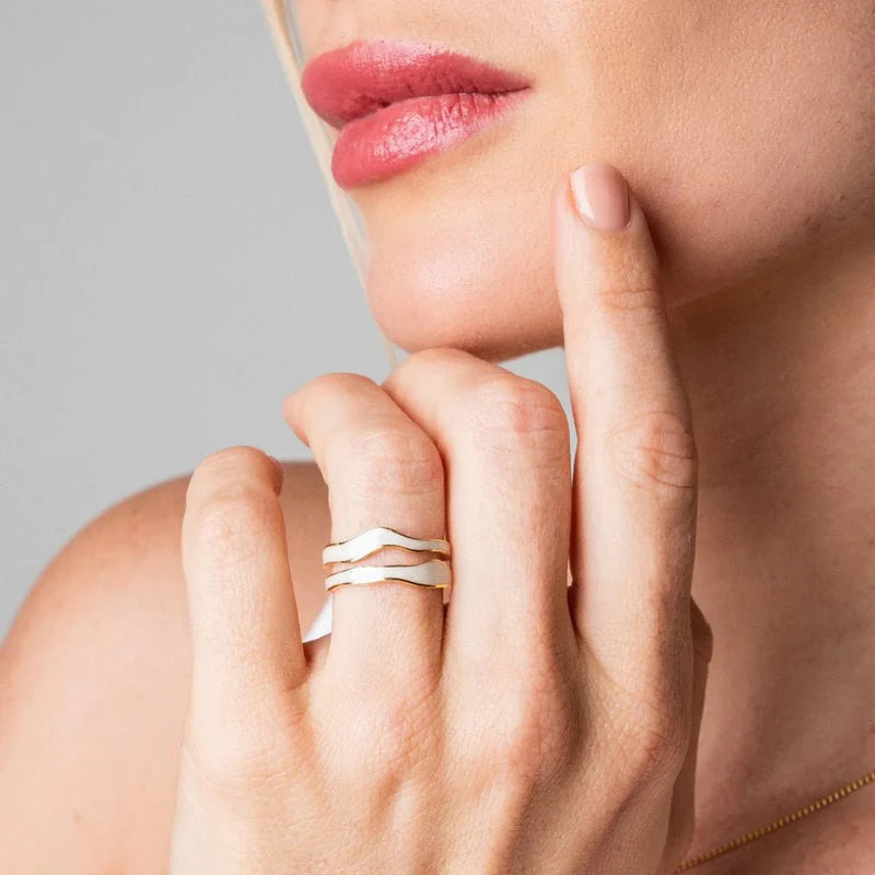 Abstract Mother-of-Pearl Adjustable Ring 18k Gold Plated