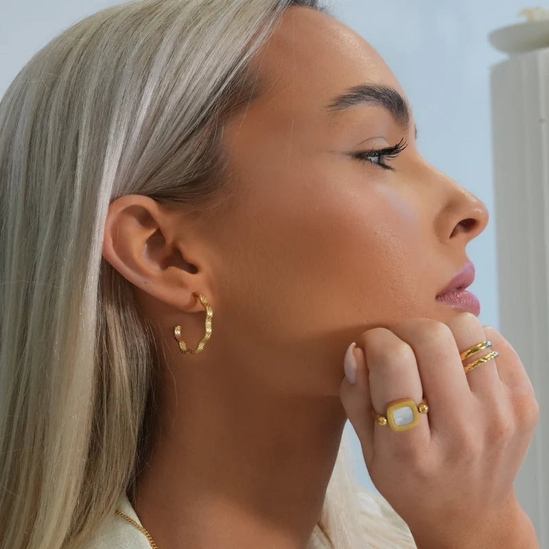 Wavy Texture Hoop Earrings 18k Gold Plated