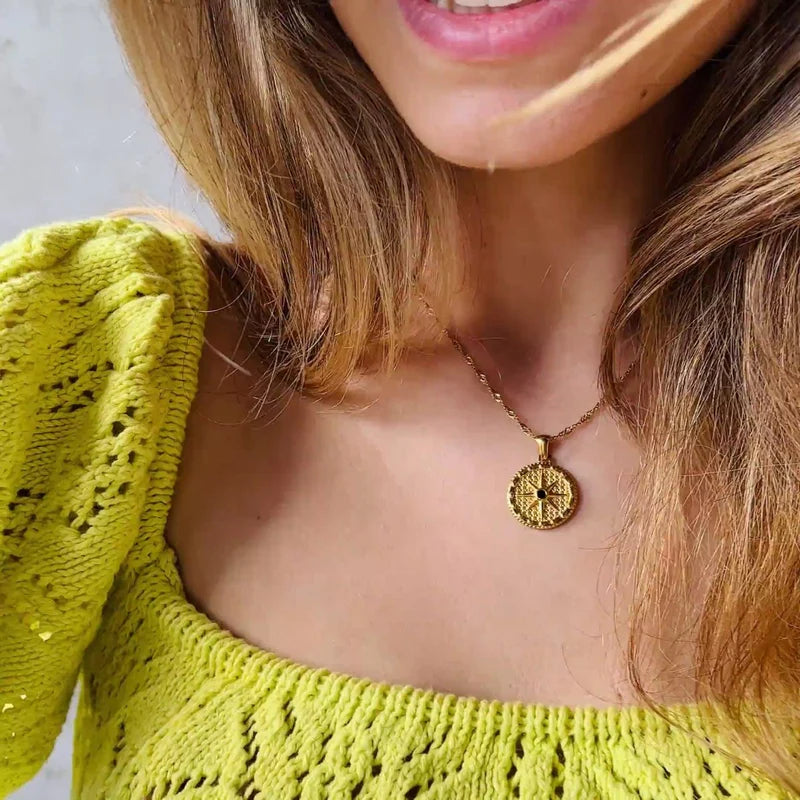 Compass Rose Star Necklace 18k Gold Plated