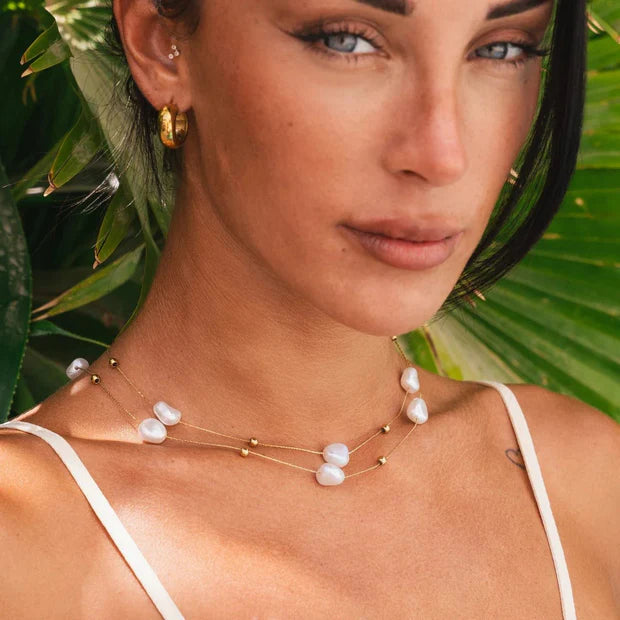 Mix of Irregular Pearl Necklaces Plated in 18K Gold