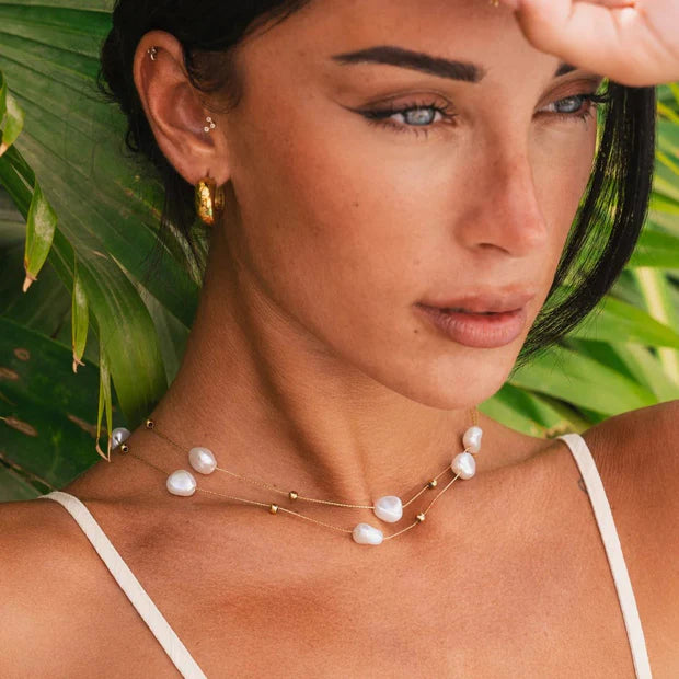 Mix of Irregular Pearl Necklaces Plated in 18K Gold