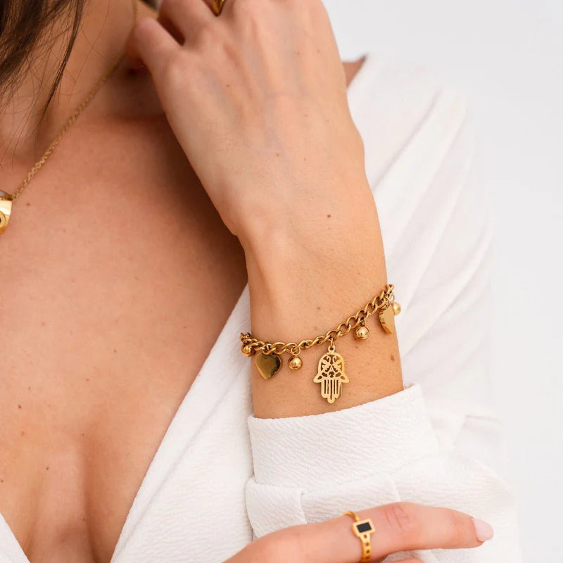 18K Gold Plated Heart and Hamsa Pendant Link Bracelet