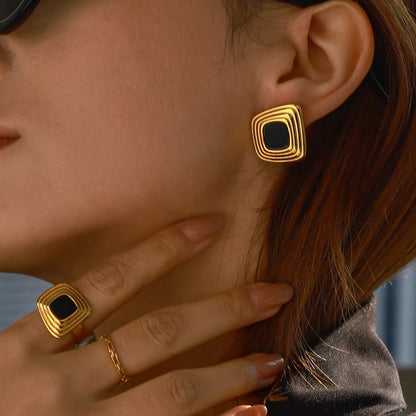 Geometric Ribbed Earrings 18K Gold Plated