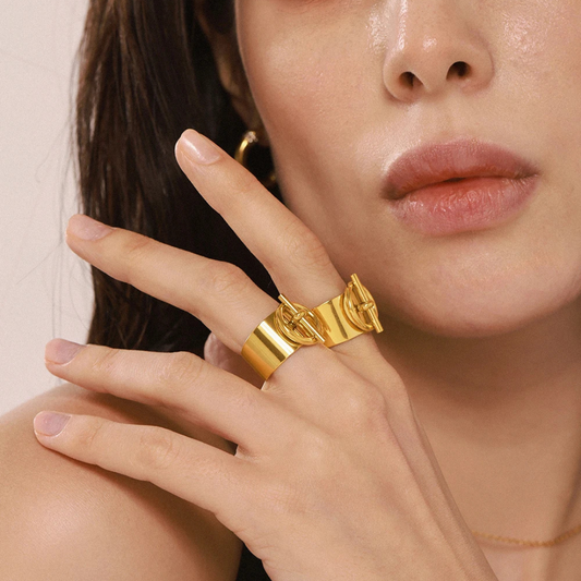 Élise Ring 18K Gold Plated