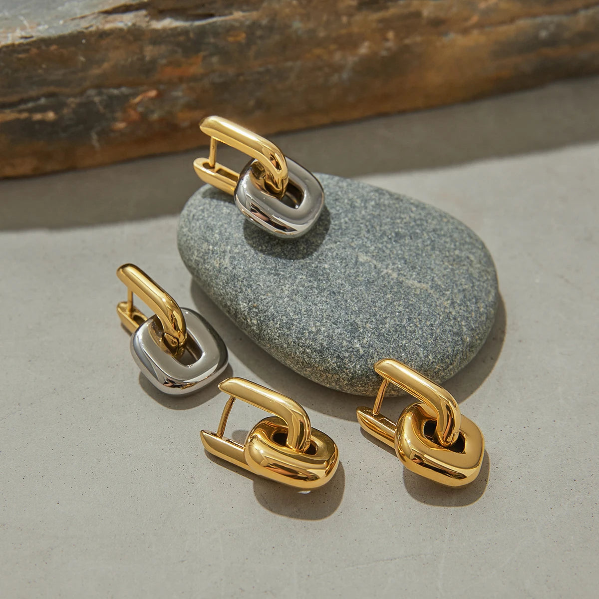 Uworld 18k Gold Plated Earrings