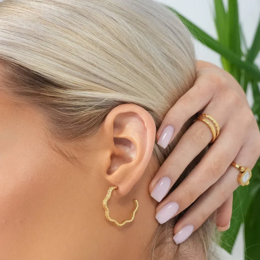 Wavy Texture Hoop Earrings 18k Gold Plated