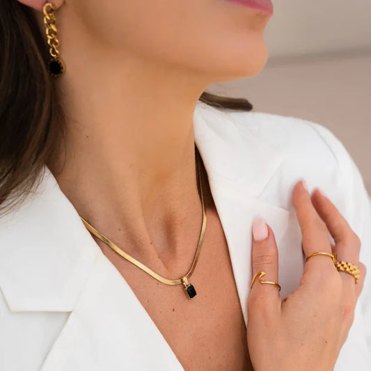 Riviera Mesh Pendant Necklace 18k Gold Plated