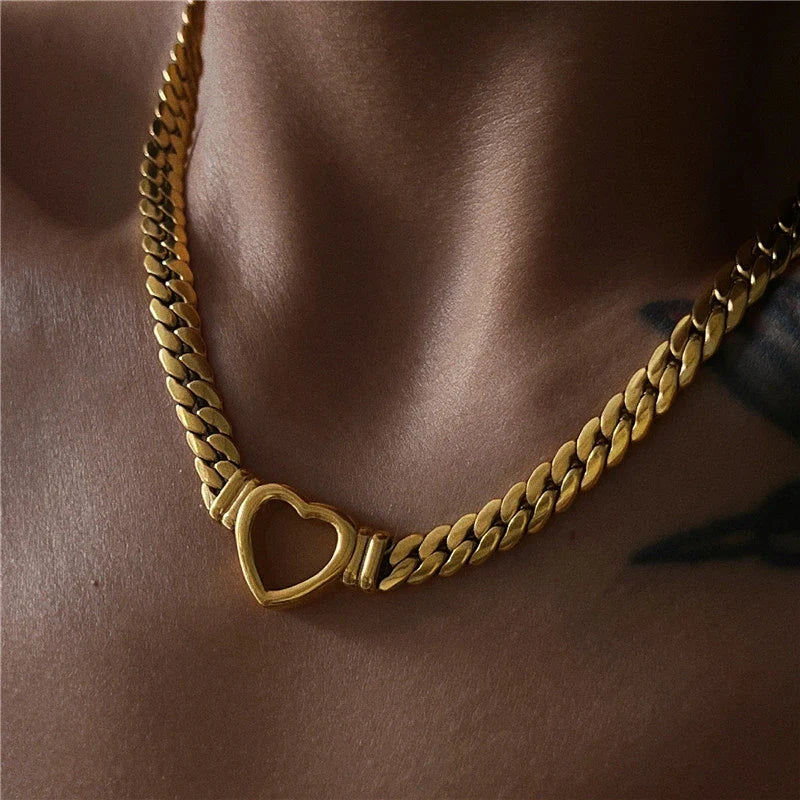 Minimalist Heart Choker Necklace 18K Gold Plated