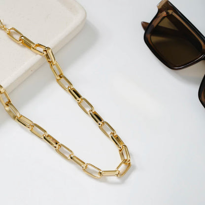 Oval max Choker