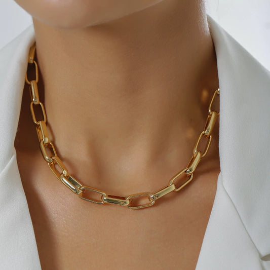Oval max Choker