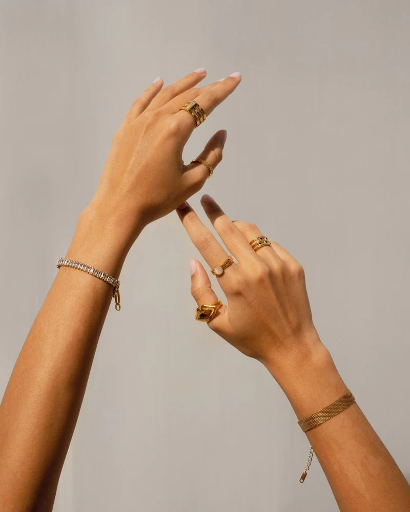 Lock Riviera Baguette Bracelet 18K Gold Plated
